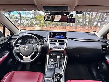 Lexus: Lexus NX: 2019 г., Вариатор, Гибрид, Кроссовер — 16