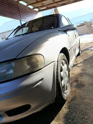 Opel: Opel Vectra: 2000 г., 1.8 л, Механика, Бензин, Седан — 3