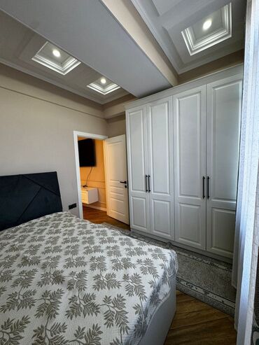коттедж золотые пески: 2 комнаты, 48 м², Элитка, 3 этаж, Дизайнерский ремонт