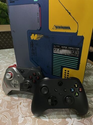 сколько стоит сони плейстейшен 5: Ограниченная серия игровой приставки Xbox One X, выполненная в