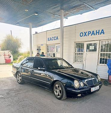 сидения на вито: Mercedes-Benz E-Class: 2000 г., 2.2 л, Автомат, Дизель, Седан — 1