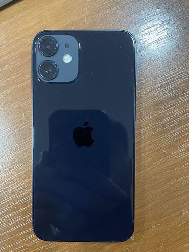 iphone xr: IPhone 12 mini, Б/у, 64 ГБ, Синий, Зарядное устройство, Защитное стекло, Чехол, 79 %