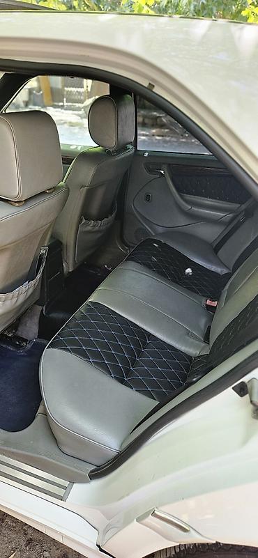 e39 rul: Mercedes-Benz C sinfi sedan (W202) – ağ rəngli, avtomatik ötürmələr — 7