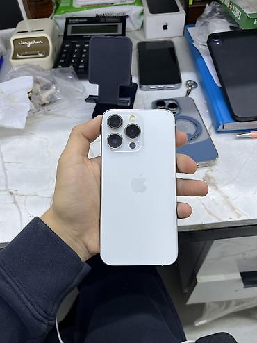 apple iphone: IPhone 13 Pro, Новый, 128 ГБ, Белый, Зарядное устройство, Защитное стекло, Чехол, 86 % — 1
