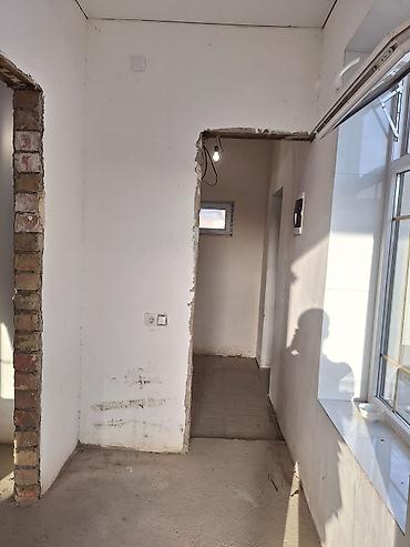 Продажа коттеджей и домов: Просторный двухэтажный дом с благоустроенным двором и садом — 18