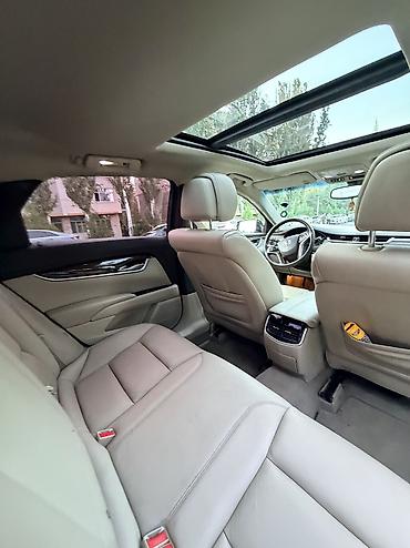 климат: Cadillac SRX: 2013 г., 2 л, Автомат, Бензин, Седан — 5