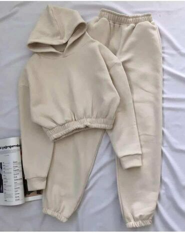 Trenerke: Komplet trenerka: 3200 dinara 
Ful termo🌼 — 8