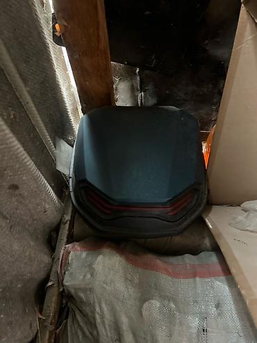 Скутеры: Тип скутера 150 куб. см, Бензин — 9