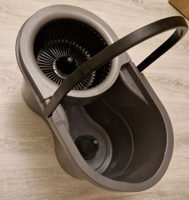 Digər nəqliyyat: Polsilen
temizlik araba
tekerli polvedresi — 29