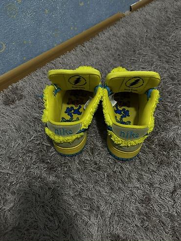 Мужские кроссовки, 42, 43, Nike, Новый, цвет - Желтый at lalafo.kg Мужские кроссовки, 42, 43, Nike, Новый, цвет - Желтый