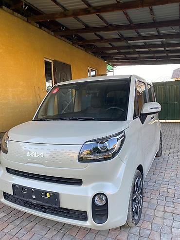 e6 3: Kia Ray: 2021 г., 1 л, Автомат, Бензин, Хэтчбэк — 2