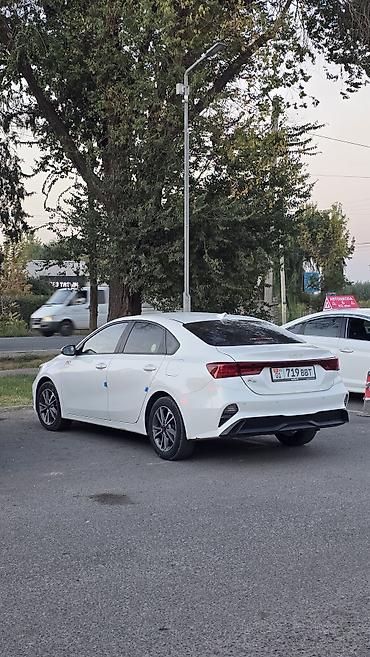 k7 2017: Kia Rio: 2021 г., 1.6 л, Автомат, Бензин, Седан — 5
