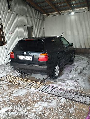 Volkswagen: Volkswagen Golf: 1993 г., 1.8 л, Механика, Бензин, Хэтчбэк — 5
