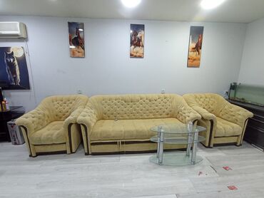 madeyra künc divanları: Divan əla vəzyətdədir nomrə