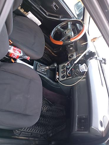 Audi: Audi 80: 1992 г., 0.2 л, Механика, Бензин, Седан — 8