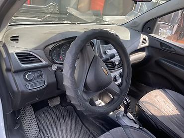 lada niva: Chevrolet Spark: 2018 г., 1 л, Автомат, Бензин, Хэтчбэк — 8
