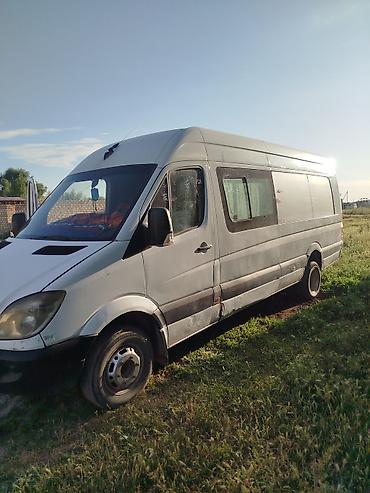 эшке: Жеңил жүк ташуучу унаа, Mercedes-Benz, Колдонулган — 2