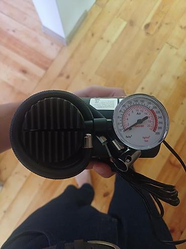 tezyiq: 12V avtomobil hava kompressoru – 300 PSI Xüsusiyyətlər: - Gərginlik — 2