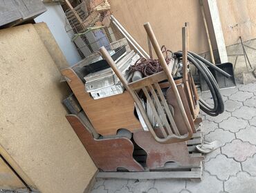Другие диваны: Продаю стульчики от уголка размер 70-80 каждый по 1000 в отличном