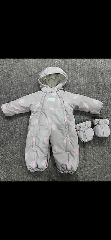 soft shell: Новый Детский зимний комбинезон-конверт с варежками. 74 размер — 1
