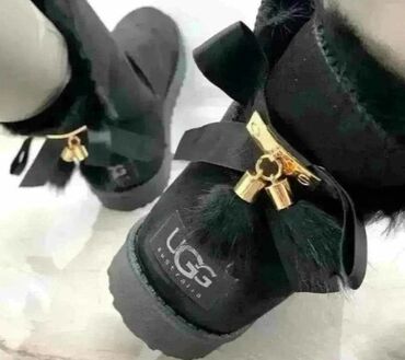 obuća ccc akcija: Ugg mini boots, color - Black, 38