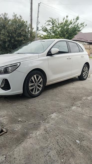 Hyundai: Hyundai i30 hatchback - Korpus: 5 qapılı, ağ rəng - Güclü ön — 7