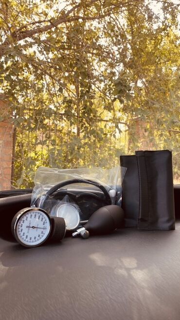 где можно купить манжет для тонометра: Механический тонометр (aneroid sphygmomanometer) в комплекте. Состав