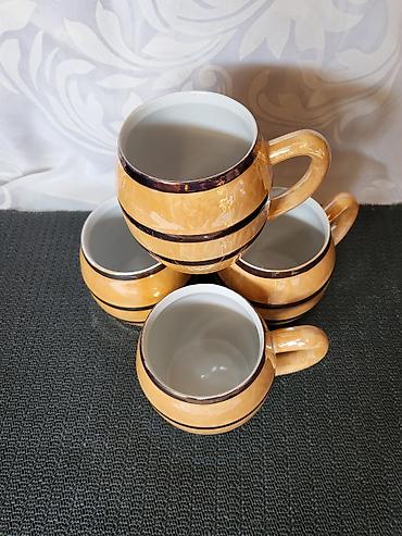 laser kraljevo: Krigle porcelan Zajecar iz 70ih godina. Krigle porcelan Zajecar,rucno — 3