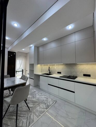 час день ночь: 3 комнаты, 80 м², Элитка, 9 этаж, Дизайнерский ремонт