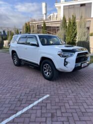 обмен машинами с доплатой: Toyota 4Runner: 2023 г., 4 л, Автомат, Бензин, Внедорожник