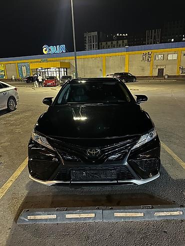 corolla 2016: Toyota Camry: 2020 г., 2.5 л, Автомат, Бензин, Седан — 2