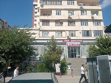 050_595_75_17. Ev uzunmüddətli verilir. Qara Qarayev metrosunun duz