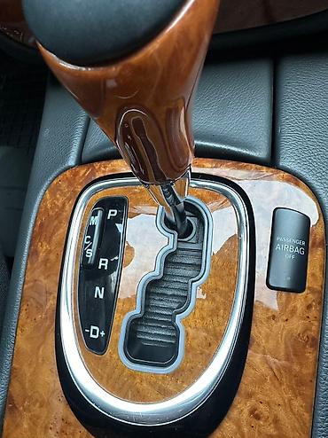 Другие детали салона: Большой ассортимент привозных запчастей из Японии, на Мерседесы — 15