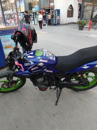 купить мопед в кредит: - Şəhər üçün çevik və yığcam yol motosikleti - Rəng: göy gövdə, yaşıl