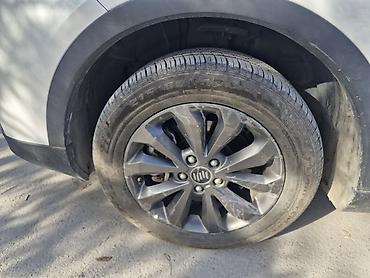roewe ei6: ЭлектромобильВалтмейтер. EX 5. 300 EV) — компактный кроссовер с — 6