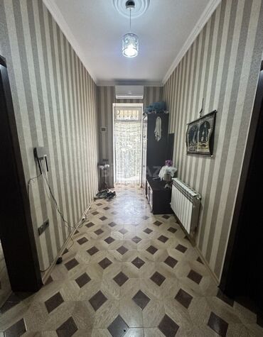 Həyət evləri və villaların satışı: 3 otaqlı, 70 kv. m, Orta təmir — 5