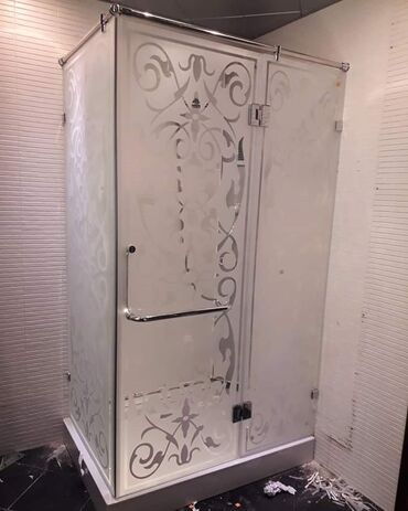 Duş kabinaları, arakəsmələr: Yeni Üstü açıq kabina, Künc üçün, Pulsuz çatdırılma — 15
