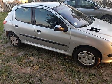 putnicki kombi: VRATA ZA PEUGEOT 206 | Vrata za peugeot 206.Imam sve delove za — 1