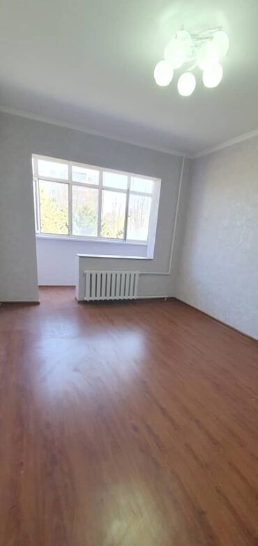 Продажа квартир: 1 комната, 33 м², 105 серия, 4 этаж, Косметический ремонт