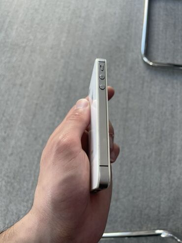 Apple iPhone: IPhone 4S, Ağ — 8