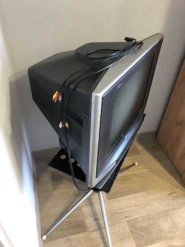 pc case: Телевизор кинескопный SHARP 21L-FG1F состояние отличное - Диагональ — 3