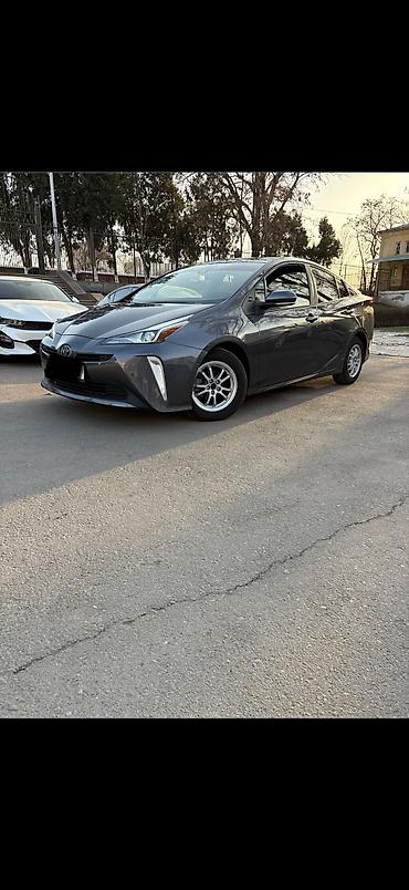 byd e2 2025: Toyota Prius: 2021 г., 1.8 л, Бензин, Лифтбек — 9
