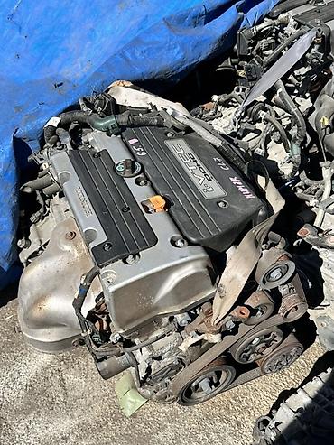 Двигатель Honda K24A (i-VTEC), 2.4 л, бензин, рядный 4‑цилиндровый