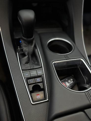 Toyota: Toyota Avalon: 2019 г., 2.5 л, Вариатор, Гибрид, Седан — 15