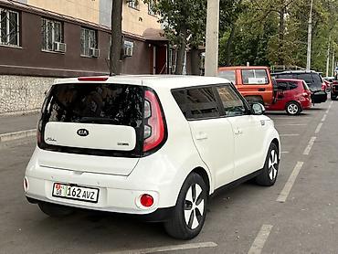 byd e9 1: Kia Soul EV: 2019 г., 0.4 л, Автомат, Электромобиль, Хэтчбэк — 4