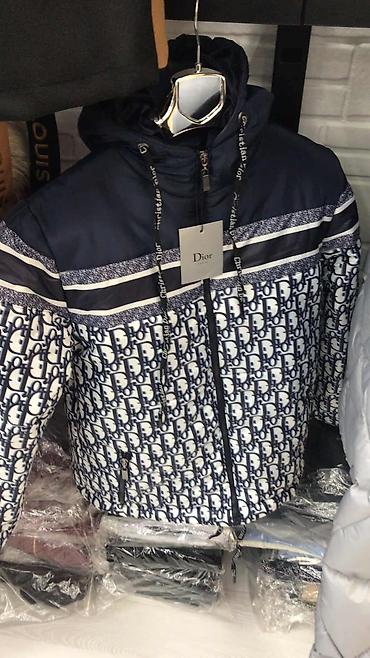 Zimske jakne: Ženska, markirana jakna
Uvoz Turska
s, m, l, xl, 2xl
9.900 din. E — 10