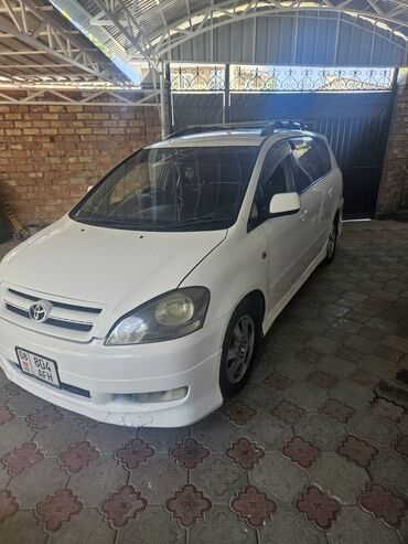 срочно срочно продам машину: Toyota Ipsum: 2001 г., 2.4 л, Автоматические, Бензин, Минивэн