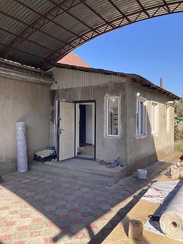 Үйлөрдү ижарага берүү: 130 м², 4 бөлмө — 2