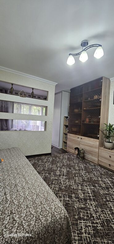 из дубая: 2 комнаты, 48 м², Индивидуалка, 3 этаж, Косметический ремонт