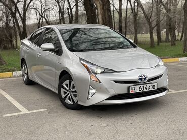 приус 2018: Toyota Prius: 2018 г., 1.8 л, Вариатор, Гибрид, Седан